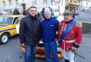 Andrzej Cieślak z Prezydentem Olsztyna Piotrem Grzymowiczem i Zbigniewem Staniszewskim (po prawej) - Zwycięzcą 8 Samochodowego Grand Prix Olsztyna: WBS Bank Cup o Puchar Prezydenta Olsztyna, 21 grudnia 2014 r.