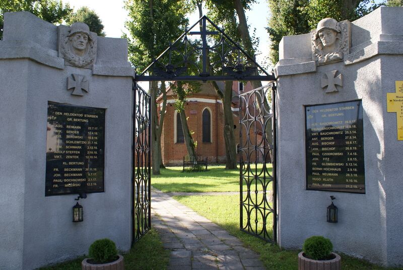 Plik:Bartąg nad Łyną 2a.jpg