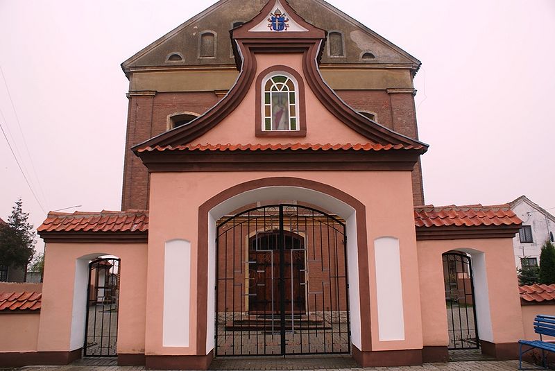 Plik:Kosciol stanislaw franknowo 1.jpg