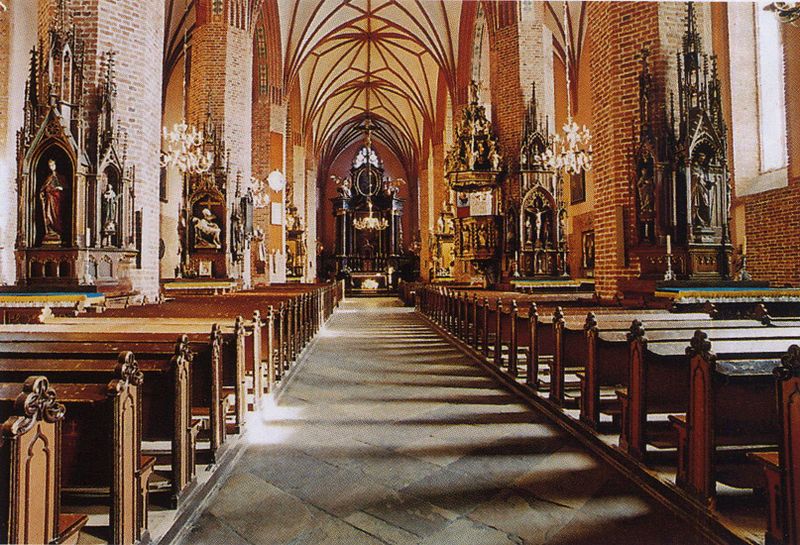 Plik:Bazylika dobre miasto 2.jpg
