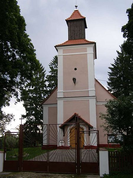 Plik:Kosciol matka wilamowo 2.jpg