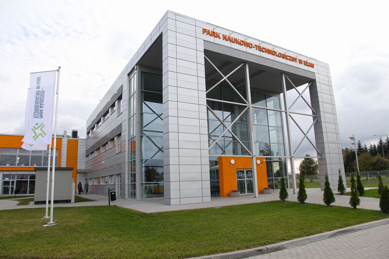 Plik:Park Naukowo - Technologiczny.JPG