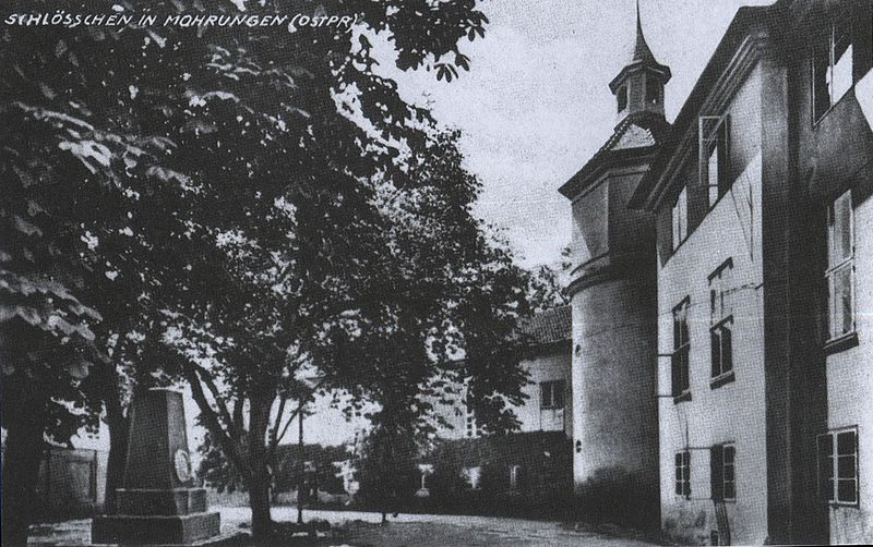 Plik:Obelisk finckensteina morag 1.jpg