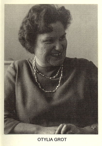 Plik:Otylia grot.jpg